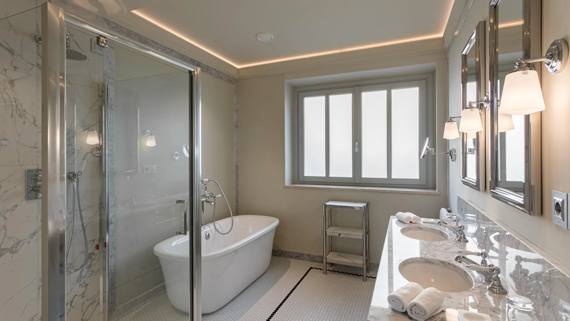 בית הארחה Room Mate Collection Gran Filippo, Rome-Fontana Di Trevi